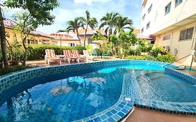 Butterfly Garden Boutique Residences By Frasier, A Lifestyle Destination Apt And Villas 1 To 3 Bedroom Units, 2 Full Bathrooms, Rain Shower, Spa Bath, Complete Kitchen, Staff 24-7,Fast Fiber Optic Wifi, 55